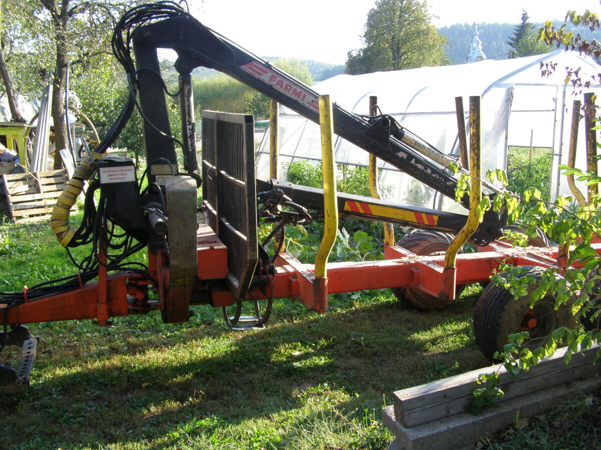 Ich verkaufe einen professionellen Forst-Anhänger des finnischen Herstellers 2