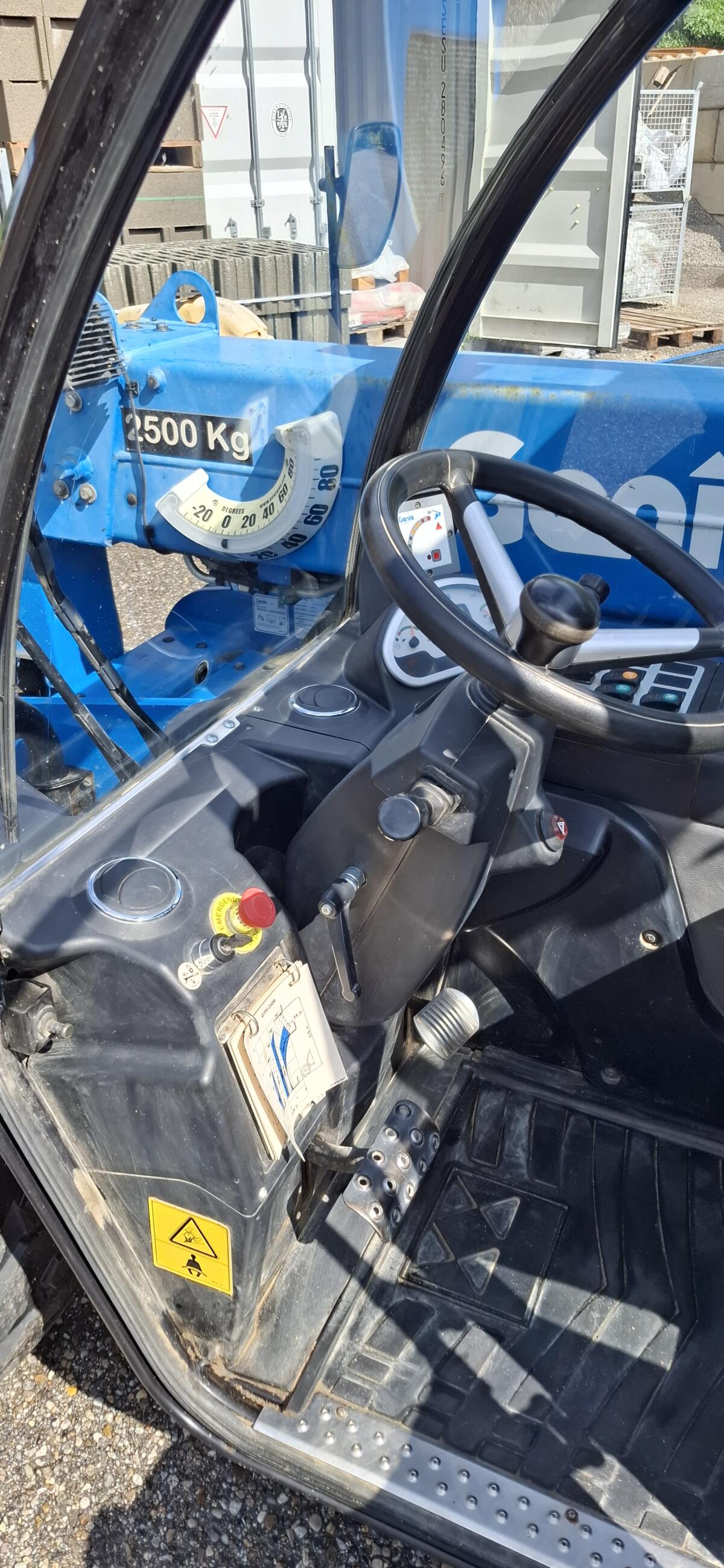 Genie GTH2506 Teleskopradlader 1