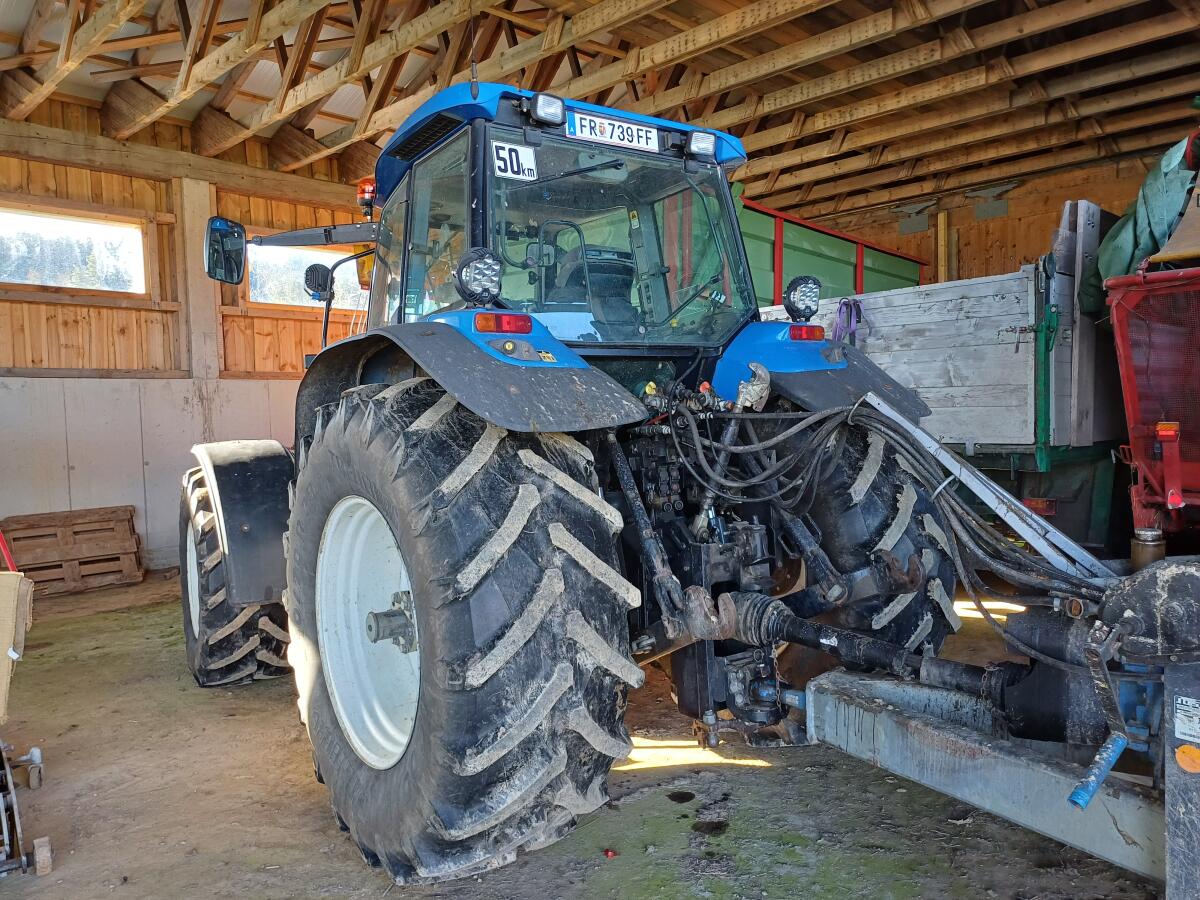 New Holland TM 190 3
