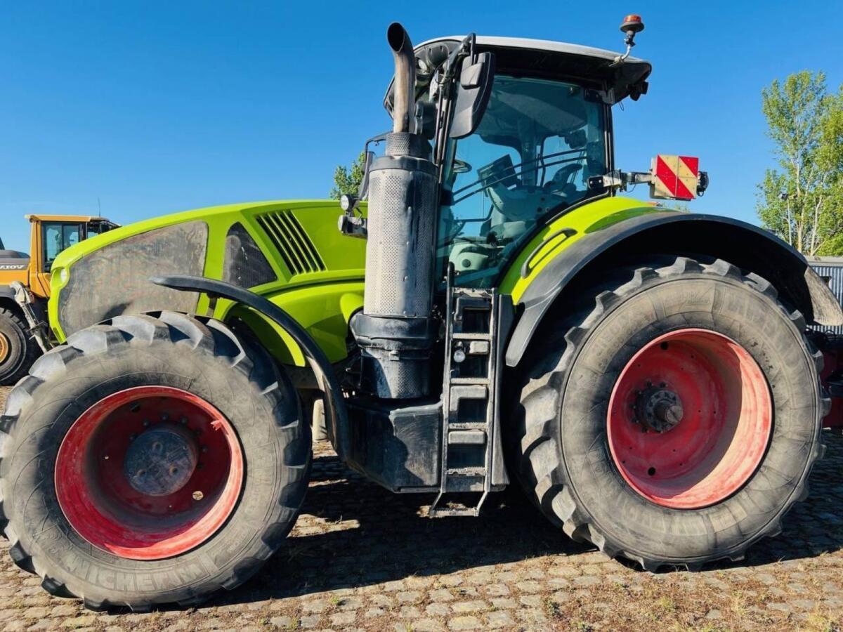 2018 Claas Axion Cmatic 950 1