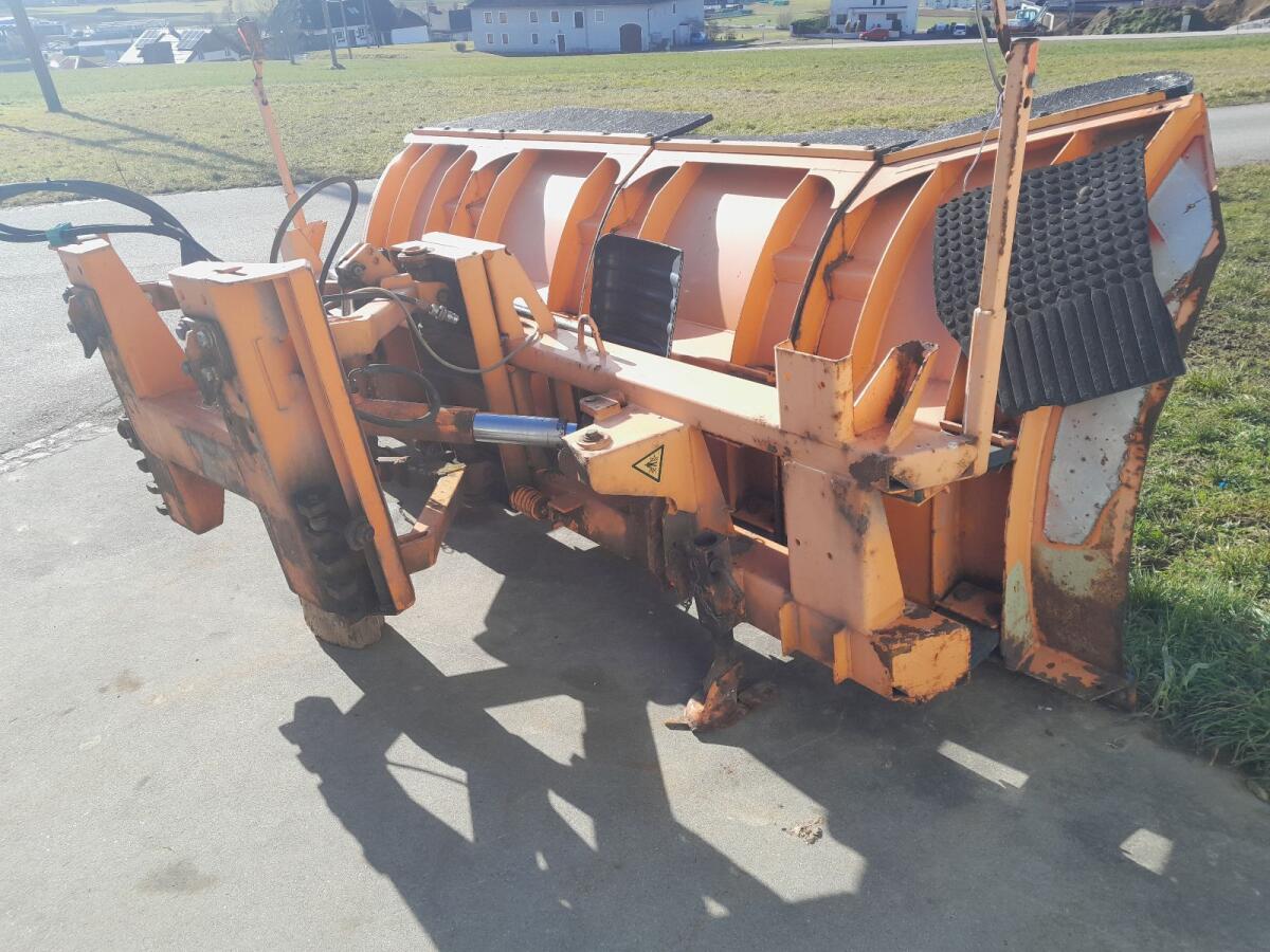 Schneepflug Beilhack 3,3 m 2