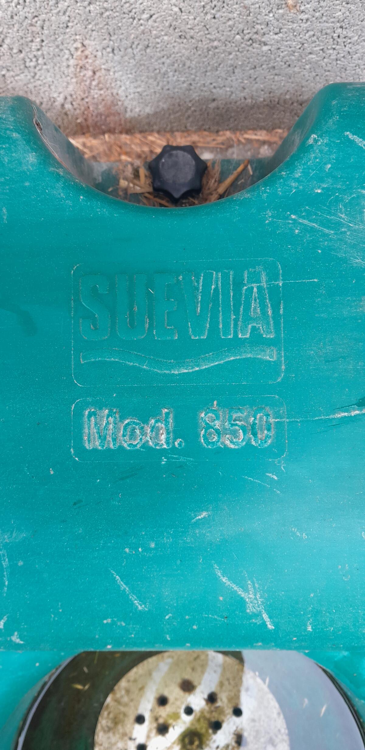 Frostsichere Tränkebecken Suevia Mod. 850 1