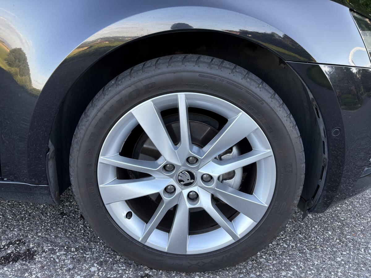 Skoda Octavia 2 l Allrad 1