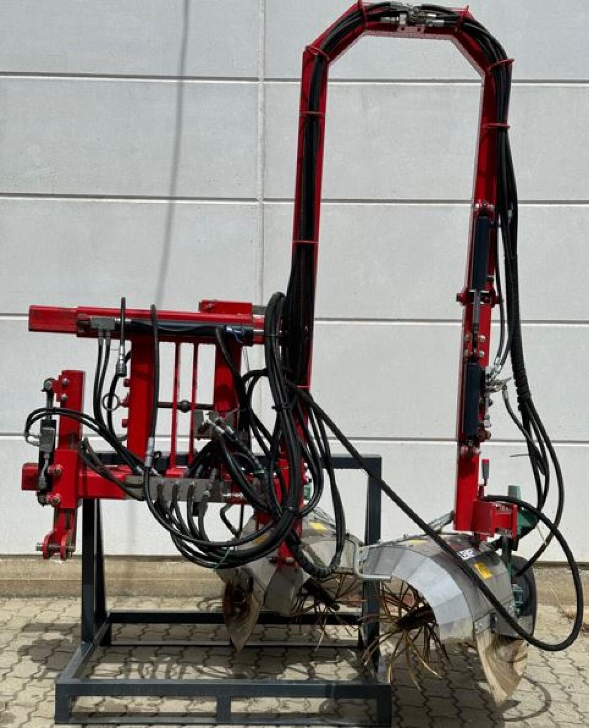 Sattler Überzeilenrahmen inkl. Stammputzer oder Stockräumer 2