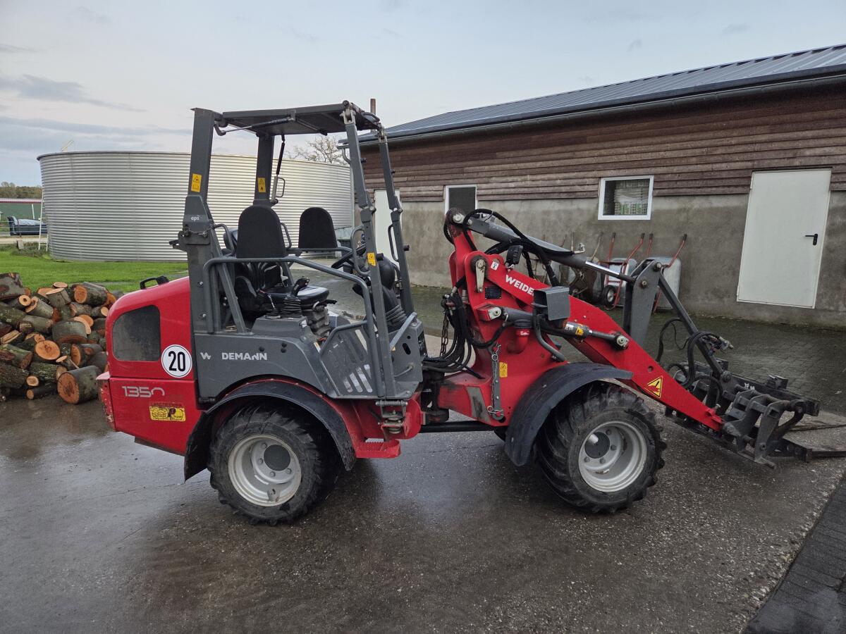 Weidemann 1350 CX45 3