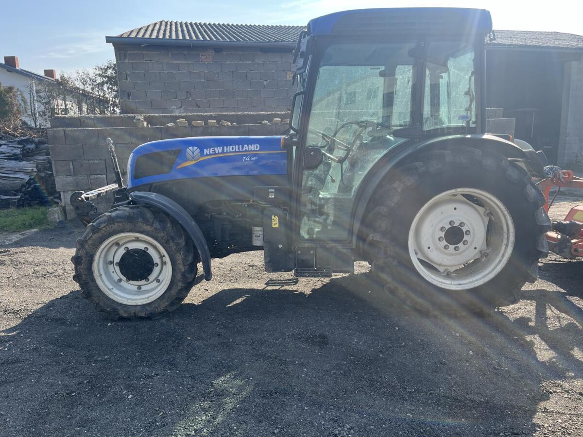 New Holland T4.95 F 2