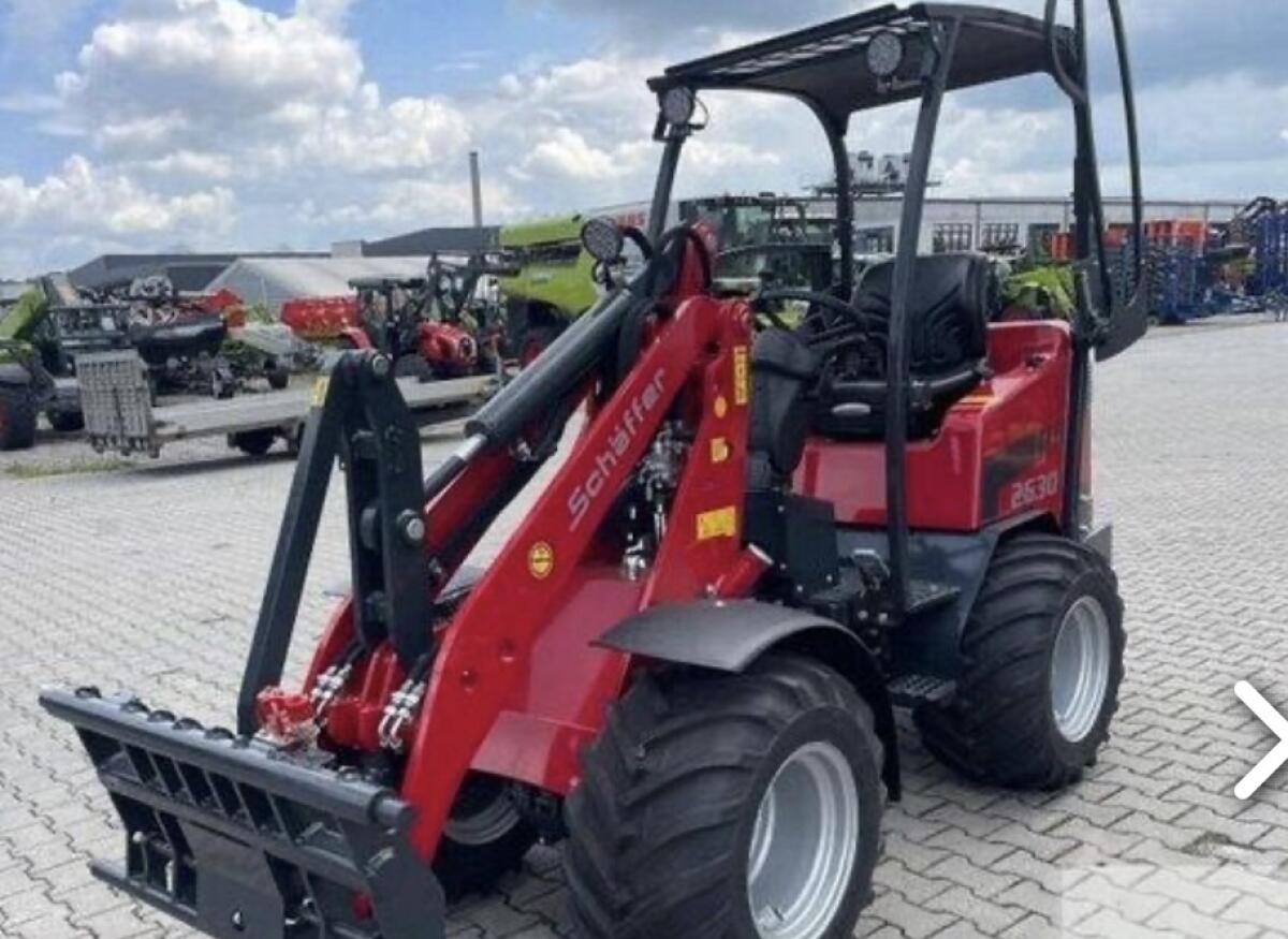 Suche Hoflader, Hoftrac, kleiner Radlader 2
