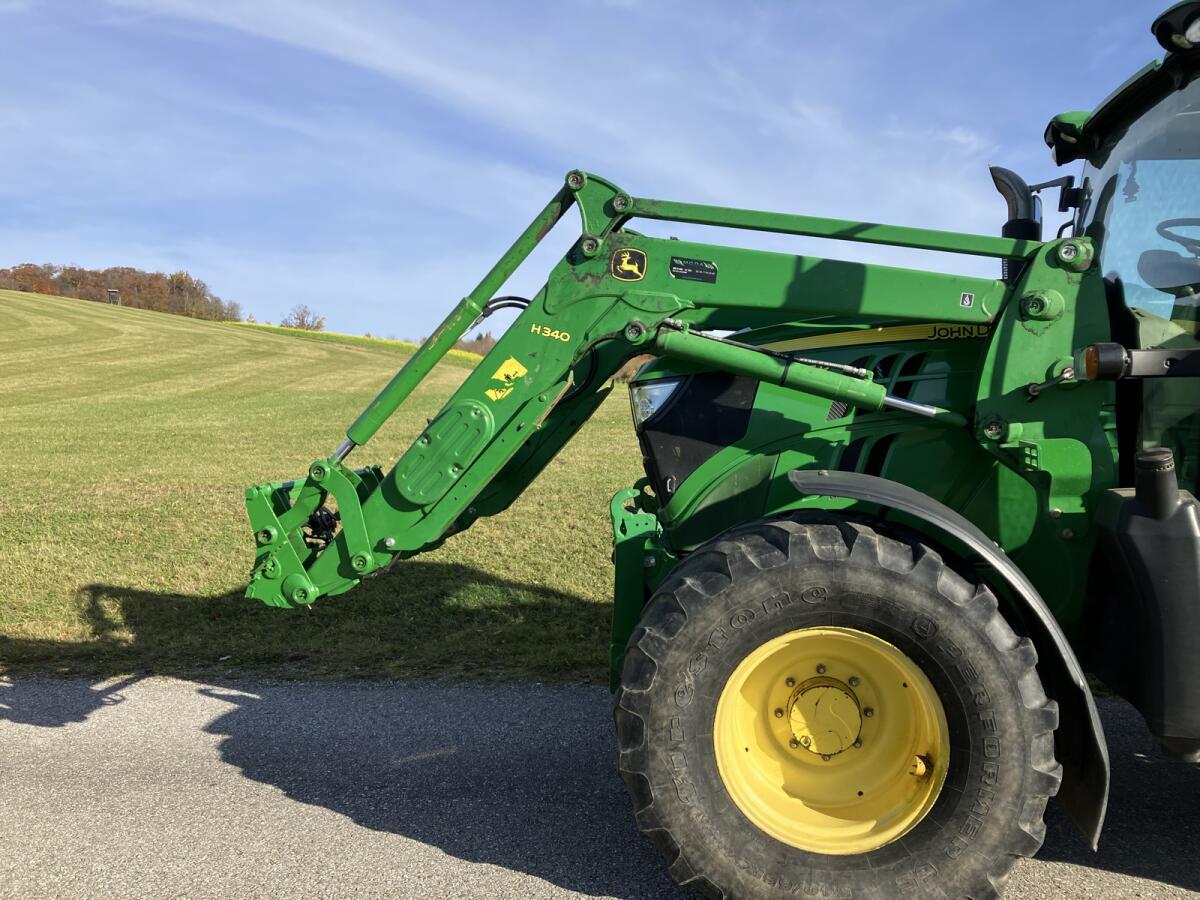 John Deere Frontlader H340 1