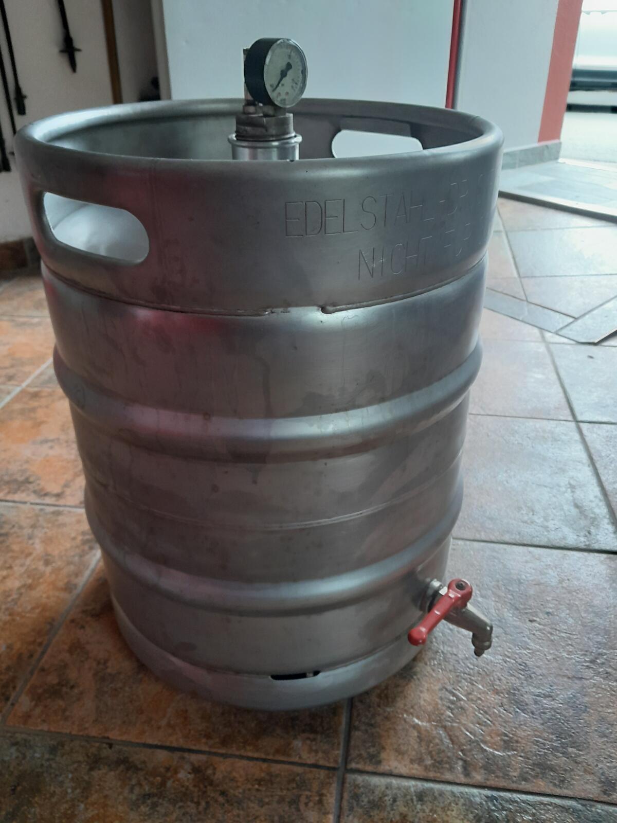 Edelstahl Druckfass 1
