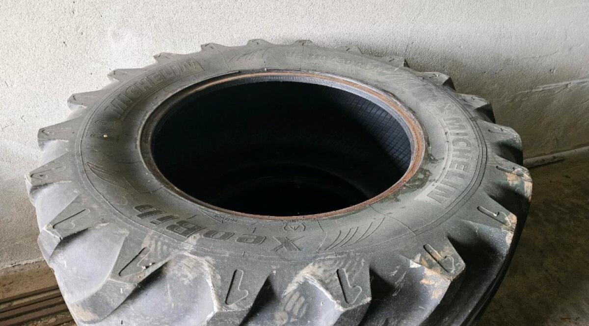 Reifen Traktor 710/60R38 Michelin XeoBib 3