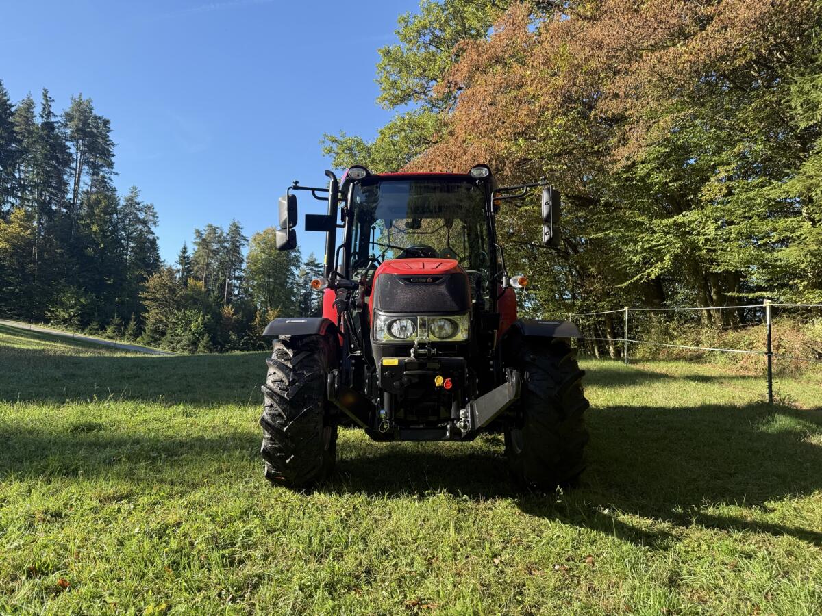 Case Farmall 75A 1