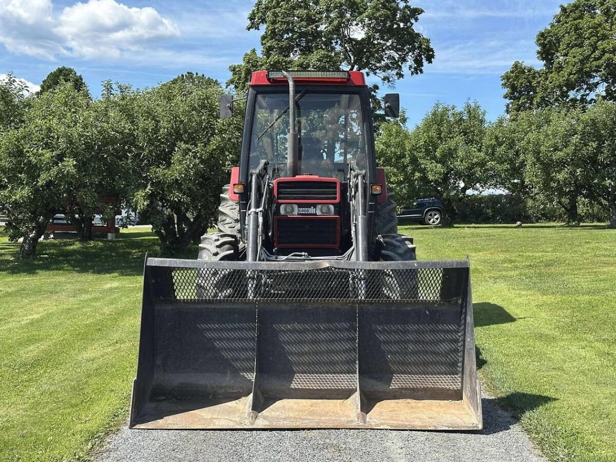 CASE IH 885XL inkl. umfangreichem Zubehör 2