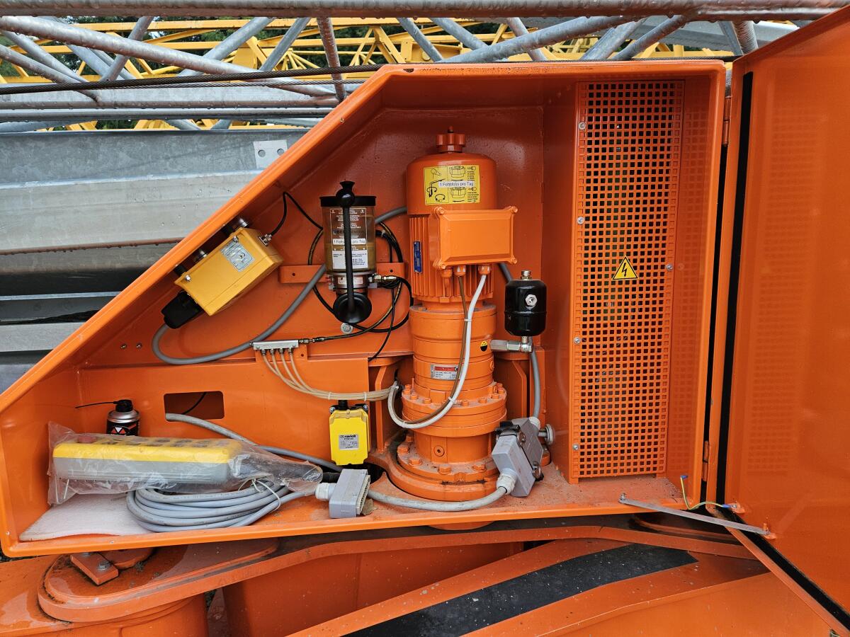 Baukran FB Gru GA 138 2
