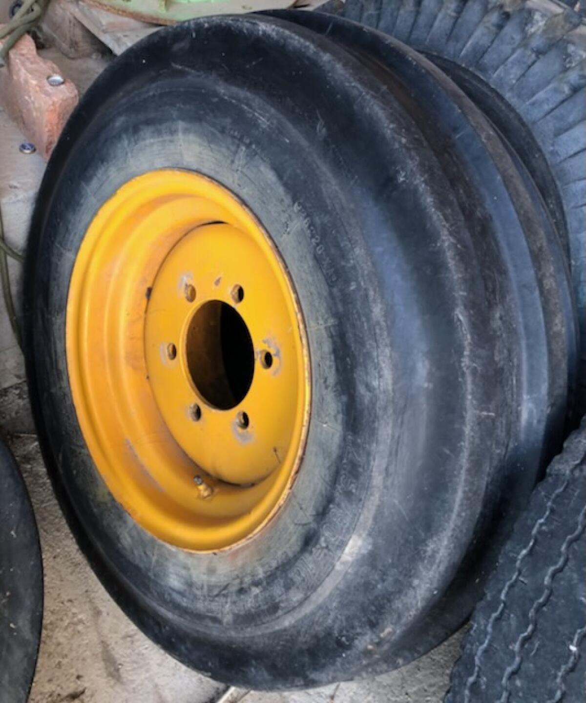Rübenmaschinenreifen mit Felgen 12,5x18 1