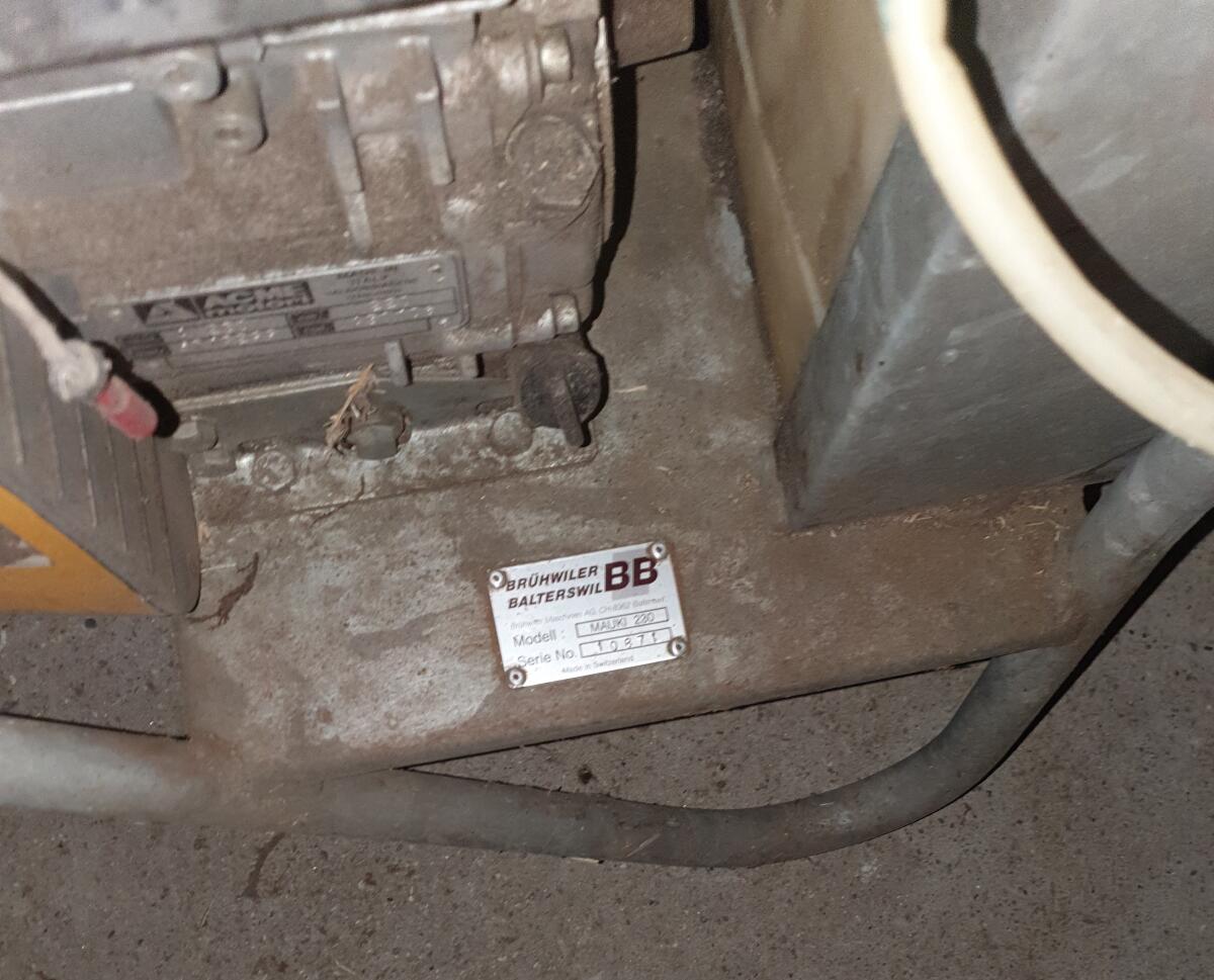 MAUKI Mäusevernichter Modell 220 1