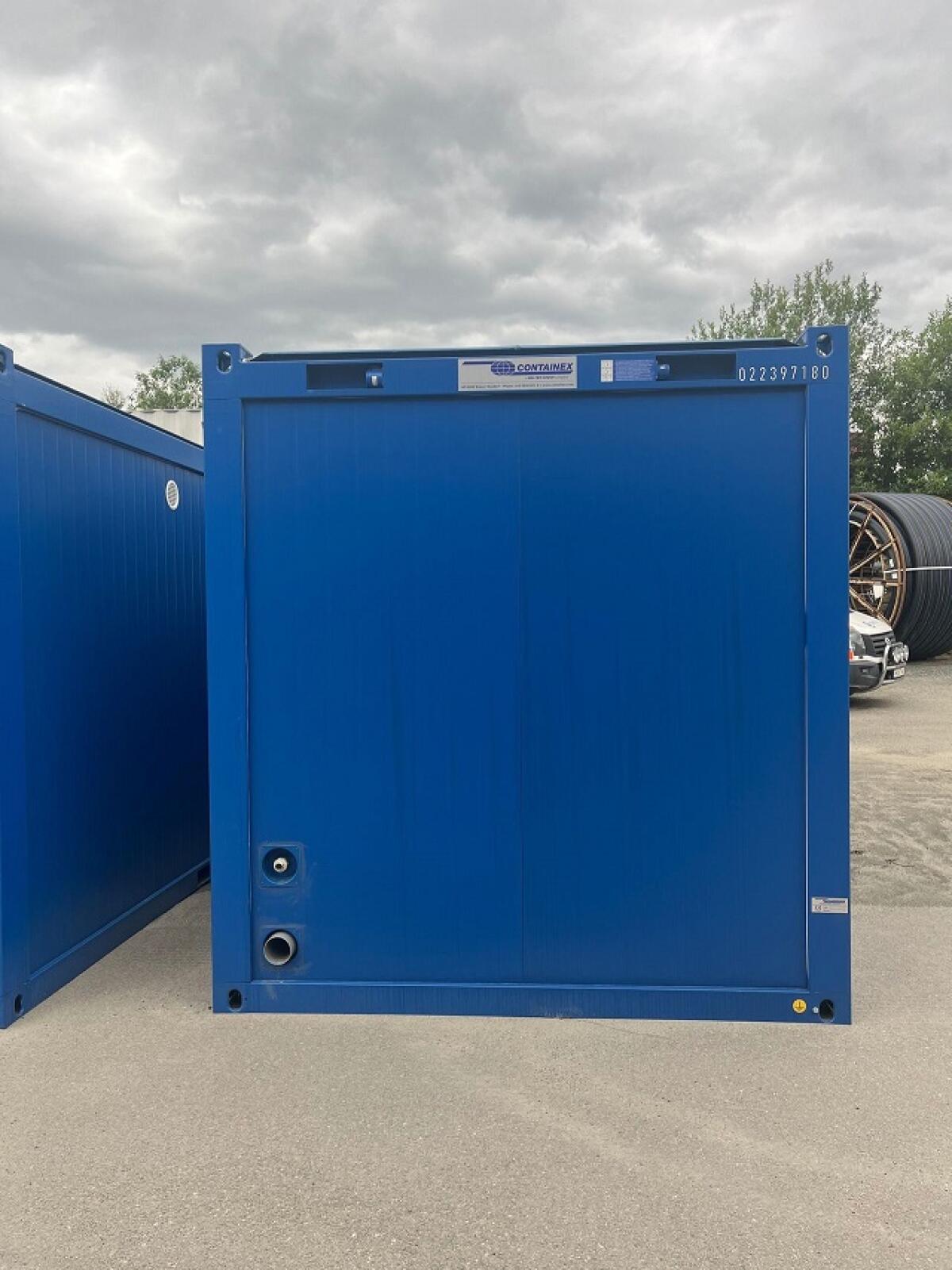 Sanitär- und Garderobencontainer 2