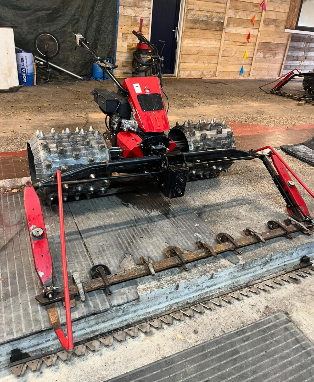 Köppl Bergtalent 18-2 und DUROCUT®-Doppelmesser-Portalmähwer 3