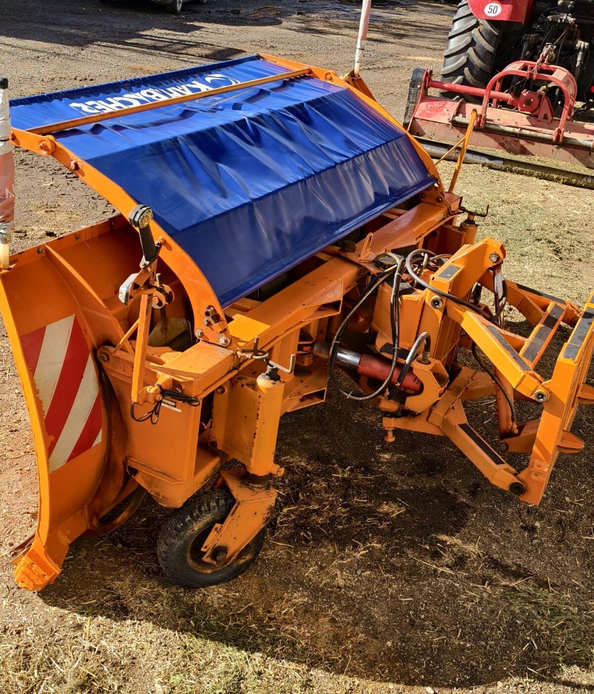 Kahlbacher Schneepflug STS 300 1