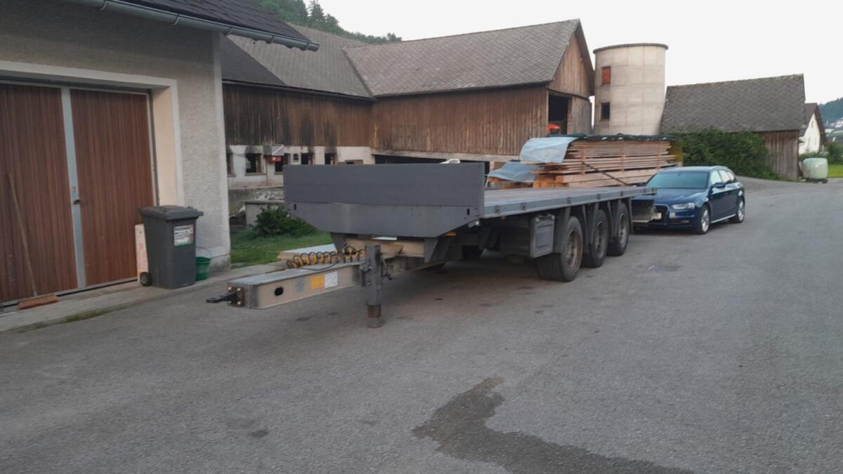 3-Achs-Anhänger Schmitz 2