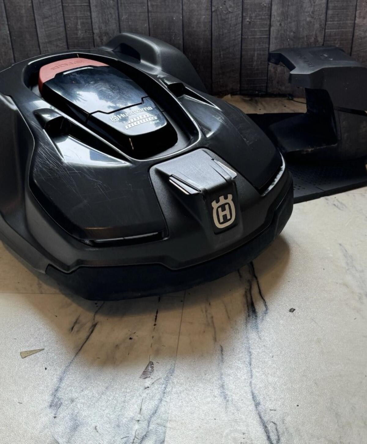 Husqvarna Automower 450X – Mähroboter mit Connect & SIM 3