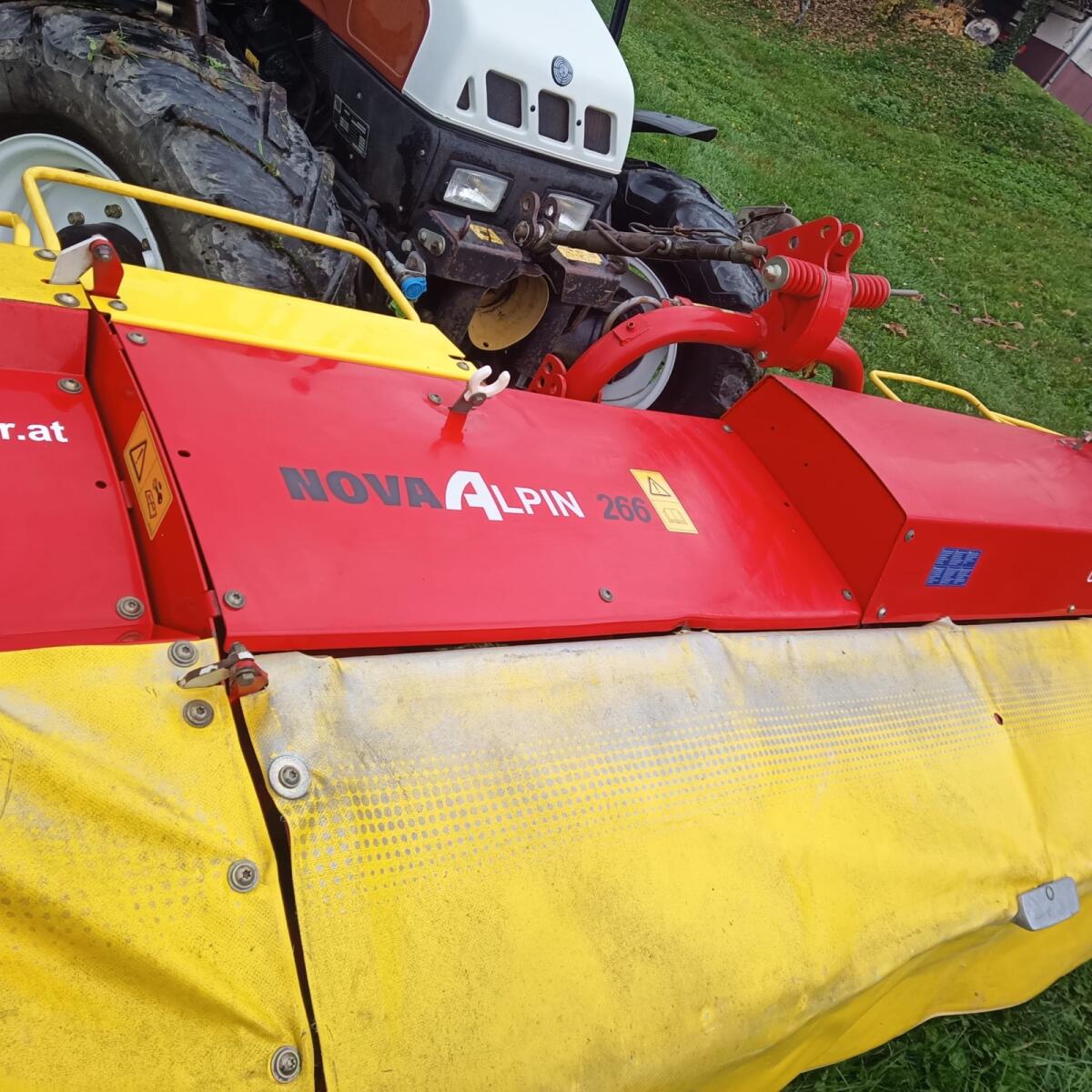 Pöttinger Novaalpin 266 Scheibenmähwerk 3