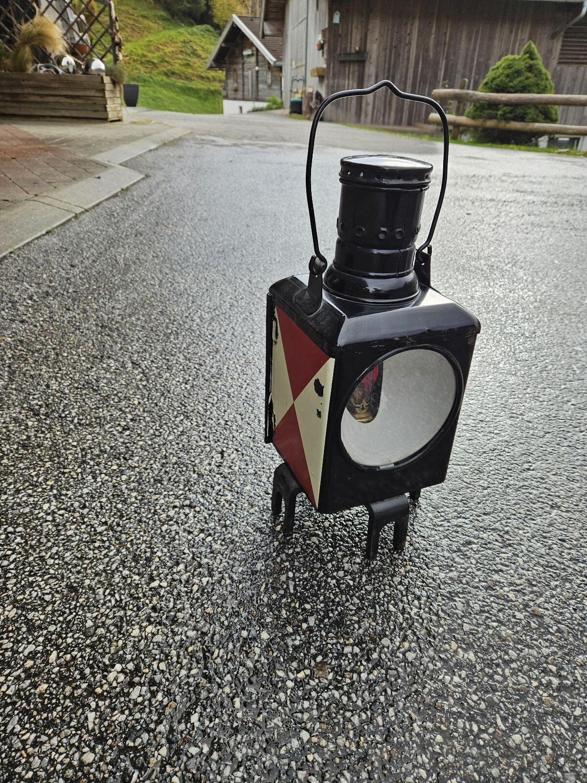 Zugschlussleuchte / Signallampe 1