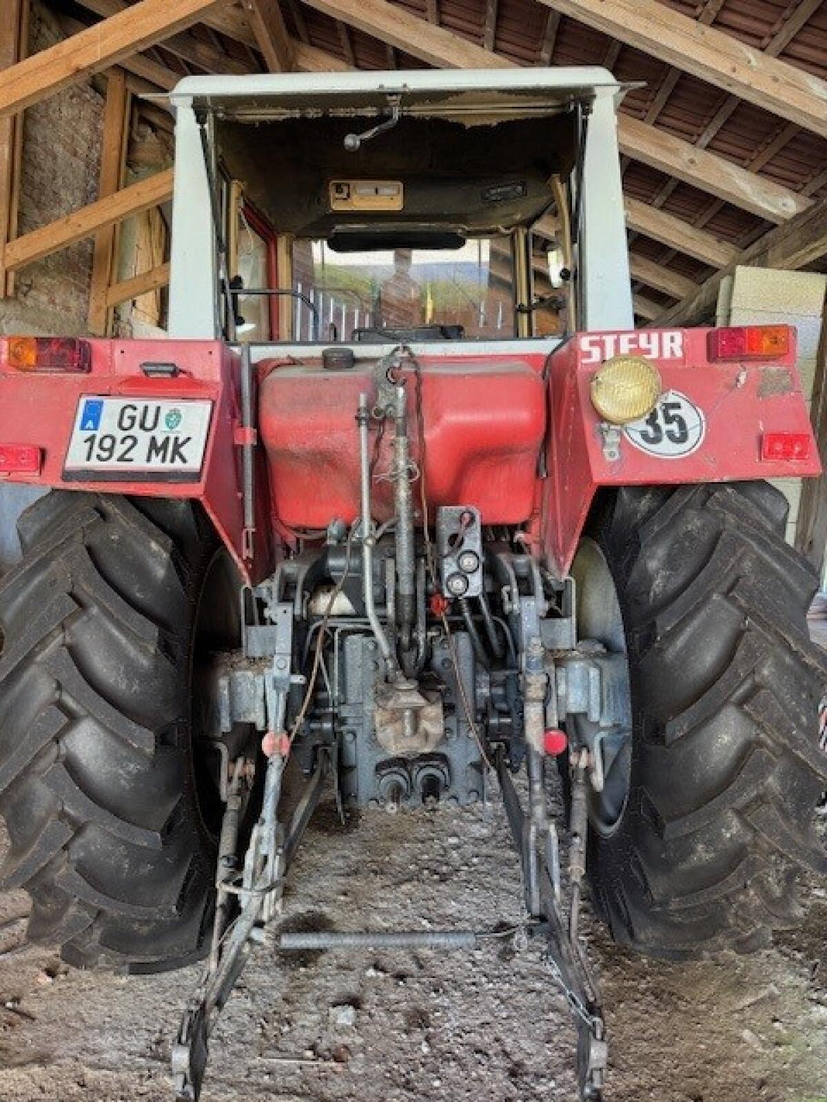 STEYR 8100 – 6-Zylinder, sehr guter Zustand, Bj. 1980 2