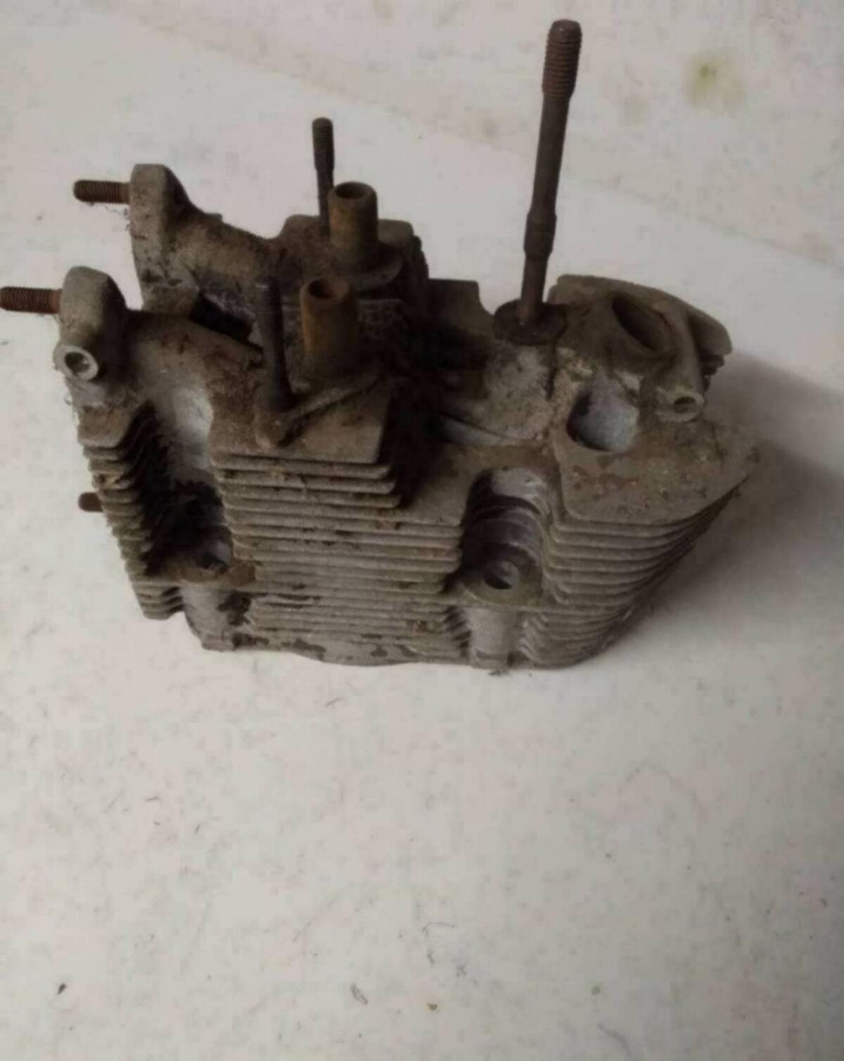 Zylinderkopf Deutz 514er Motor 2