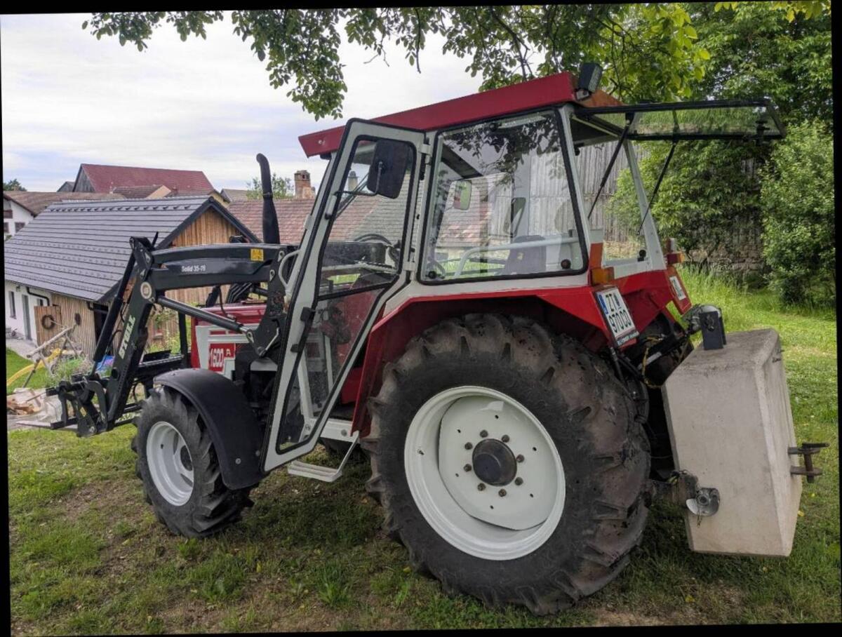 Lindner 1600 A mit Frontlader 2