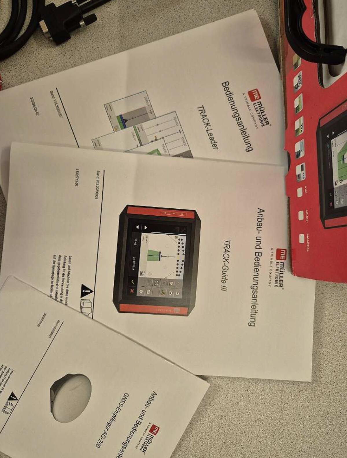 GPS ISOBUS Parallelfahrsystem Müller Track Guide 3 3