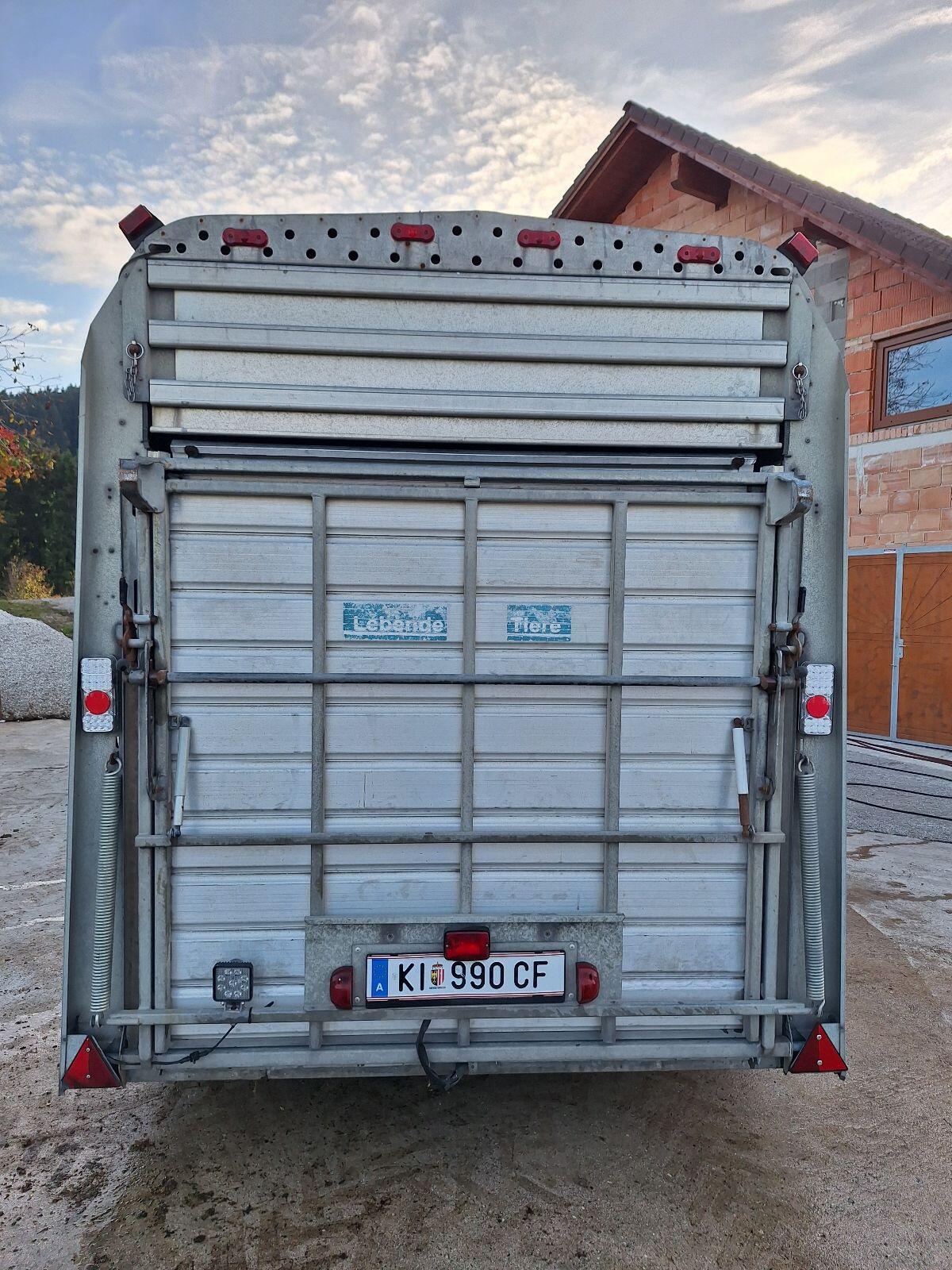 Ifor Williams TA 510 Tridem Viehanhänger 3