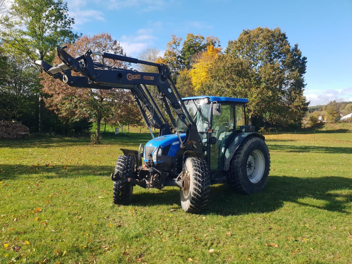 New Holland TN 75 SA mit Frontlader und Vollausstattung 1