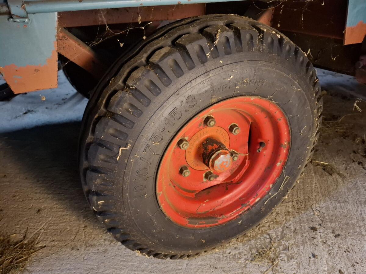 Mengele Miststreuer S250E 3