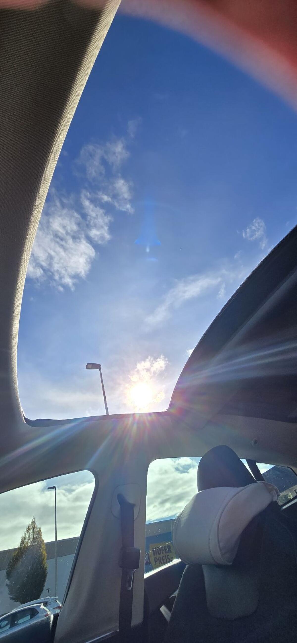 Tesla Model S 85 kostenlos laden 3