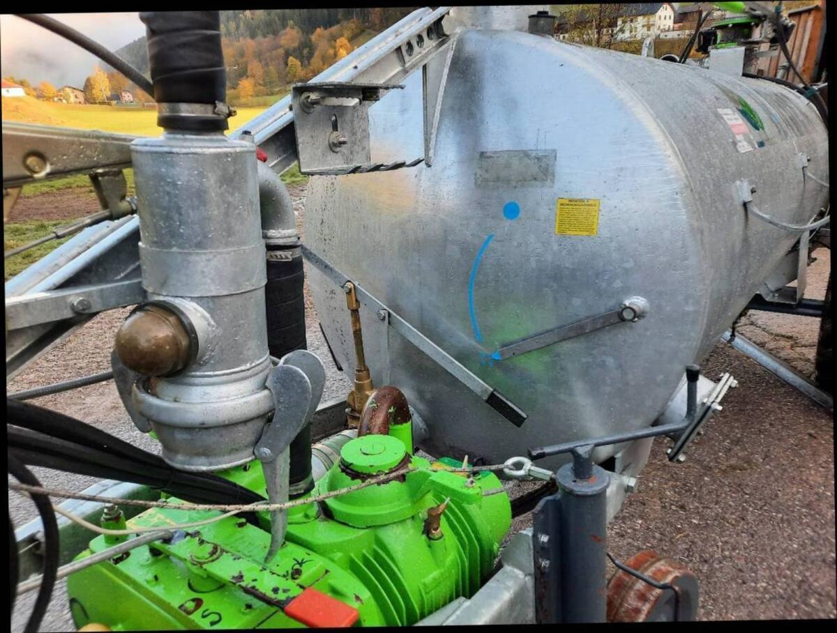 Güllefass Bauer Hochdruckfass 3.100 l 1