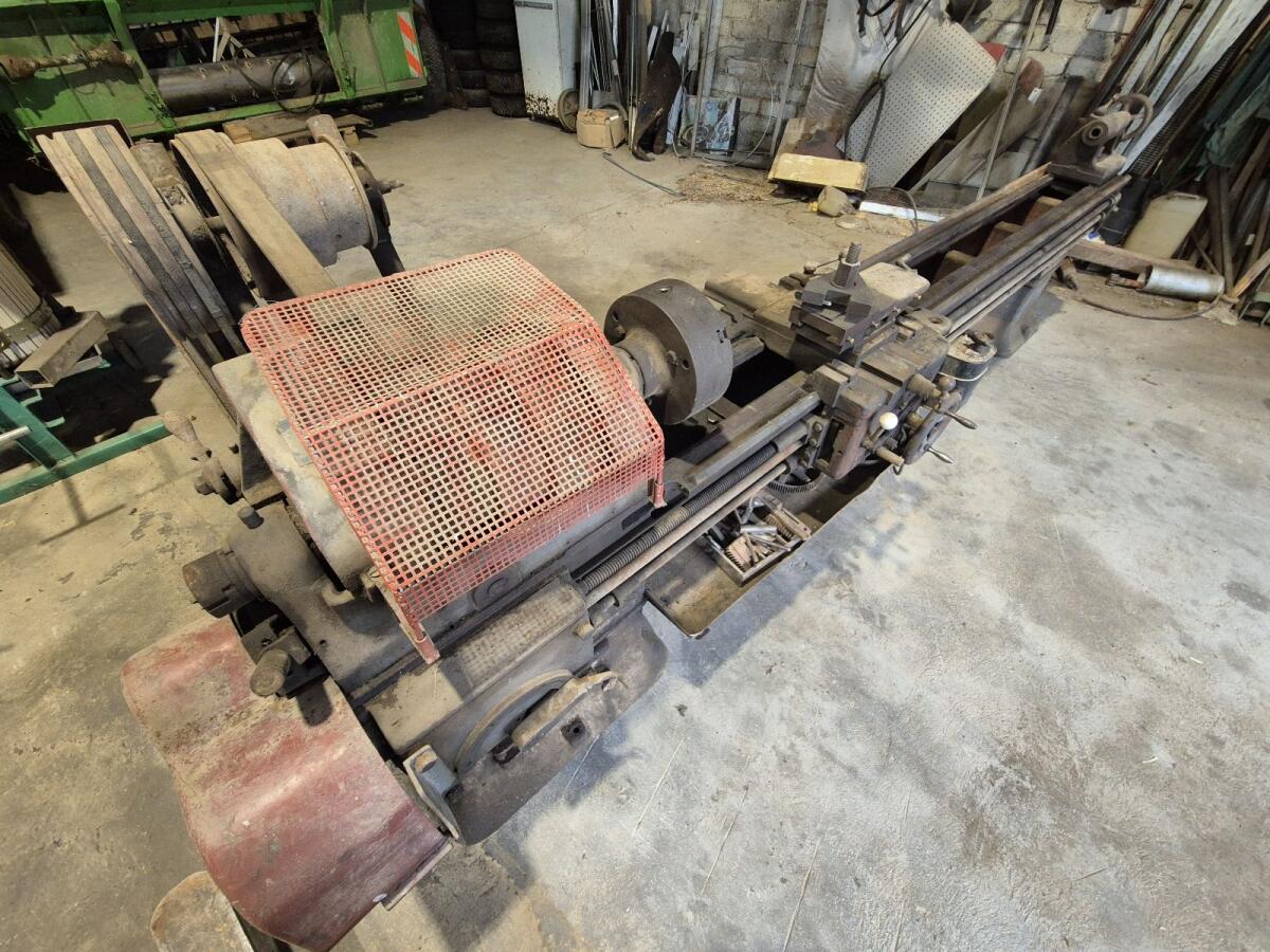 Drehbank antik Drehmaschine 2