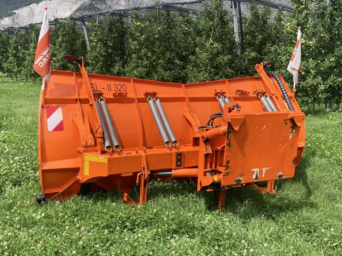 Schneepflug Hydrac SL 320 1