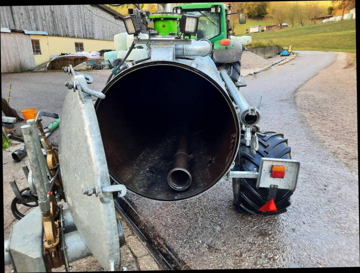 Güllefass Bauer Hochdruckfass 3.100 l 2