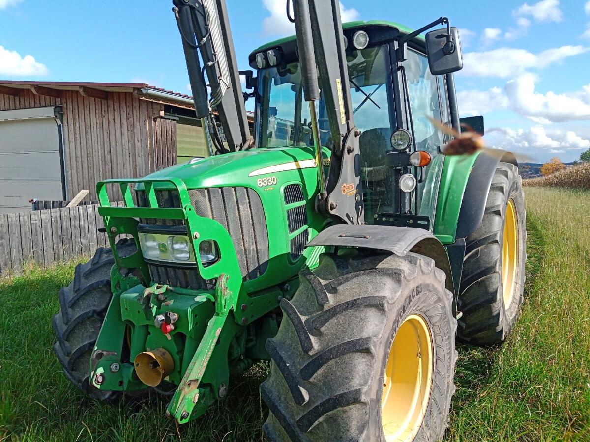 John Deere 6330 Premium 5.500 Bstd. 1