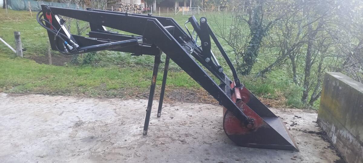 Verkaufe Mammut Frontlader 3