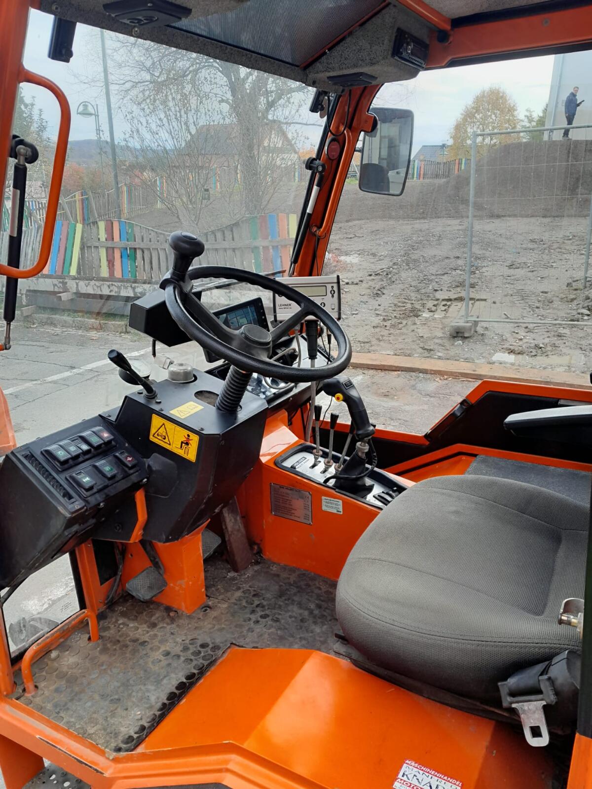 Holder C345 Kommunalschlepper 3