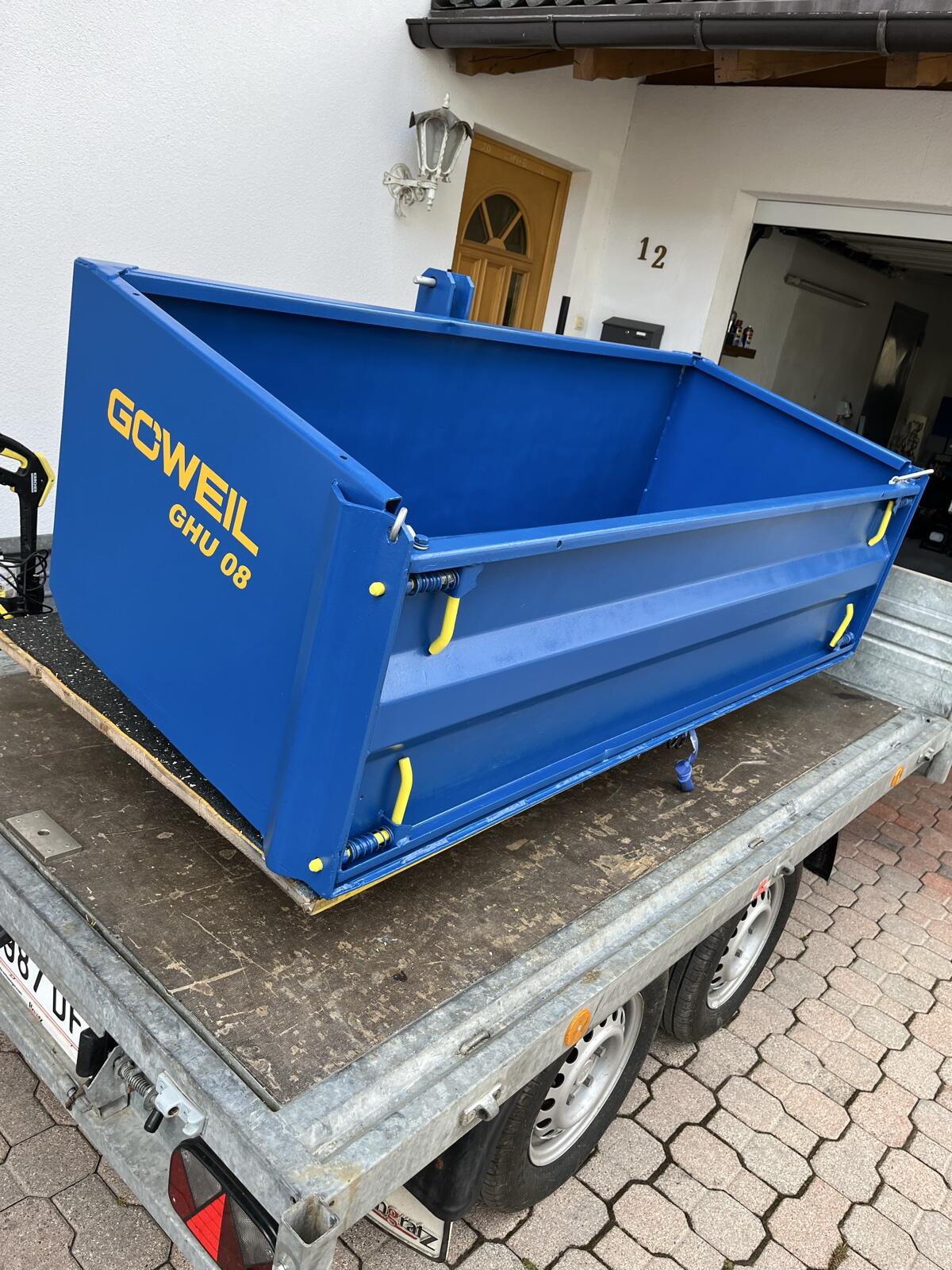 Göweil Kippmulde GHU 08 3