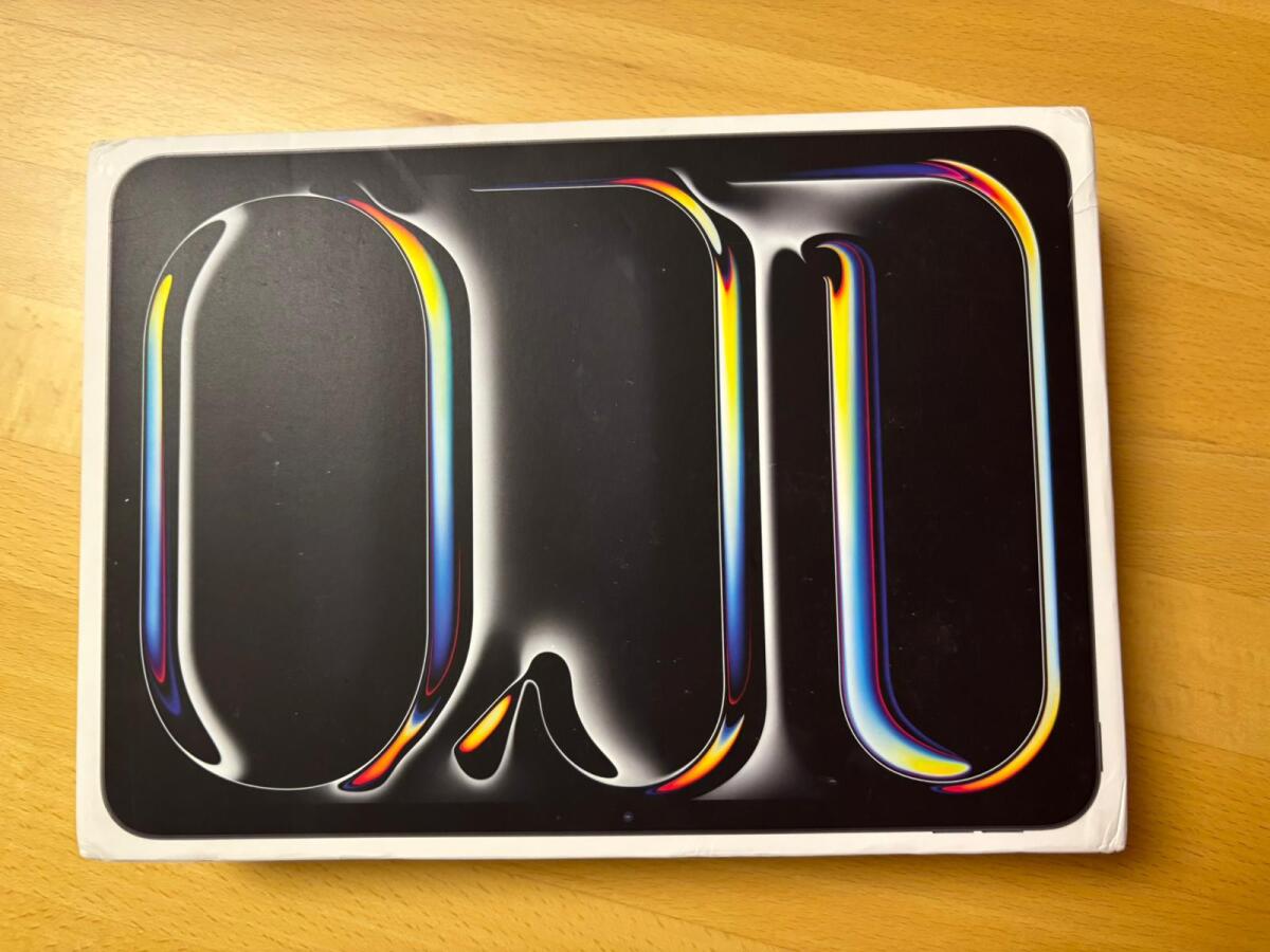 iPad Pro M4 11" 256GB Space Schwarz 3