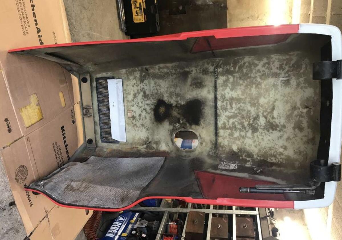 Motorhaube Steyr 968 975 MWM 2