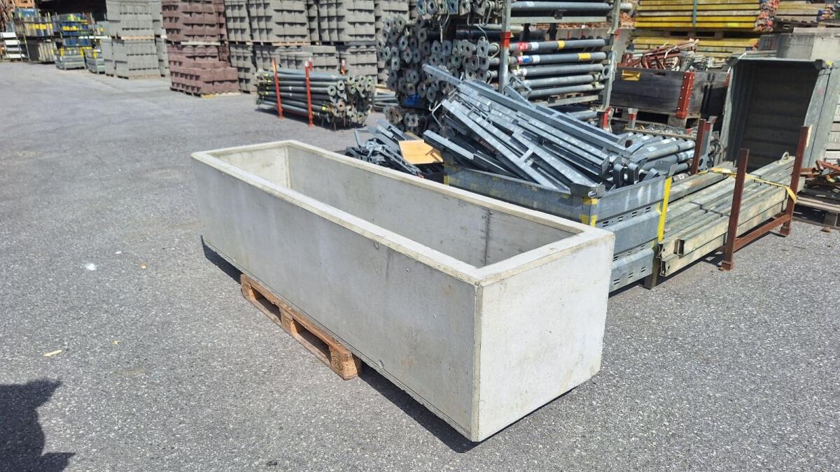 Betontrog 3