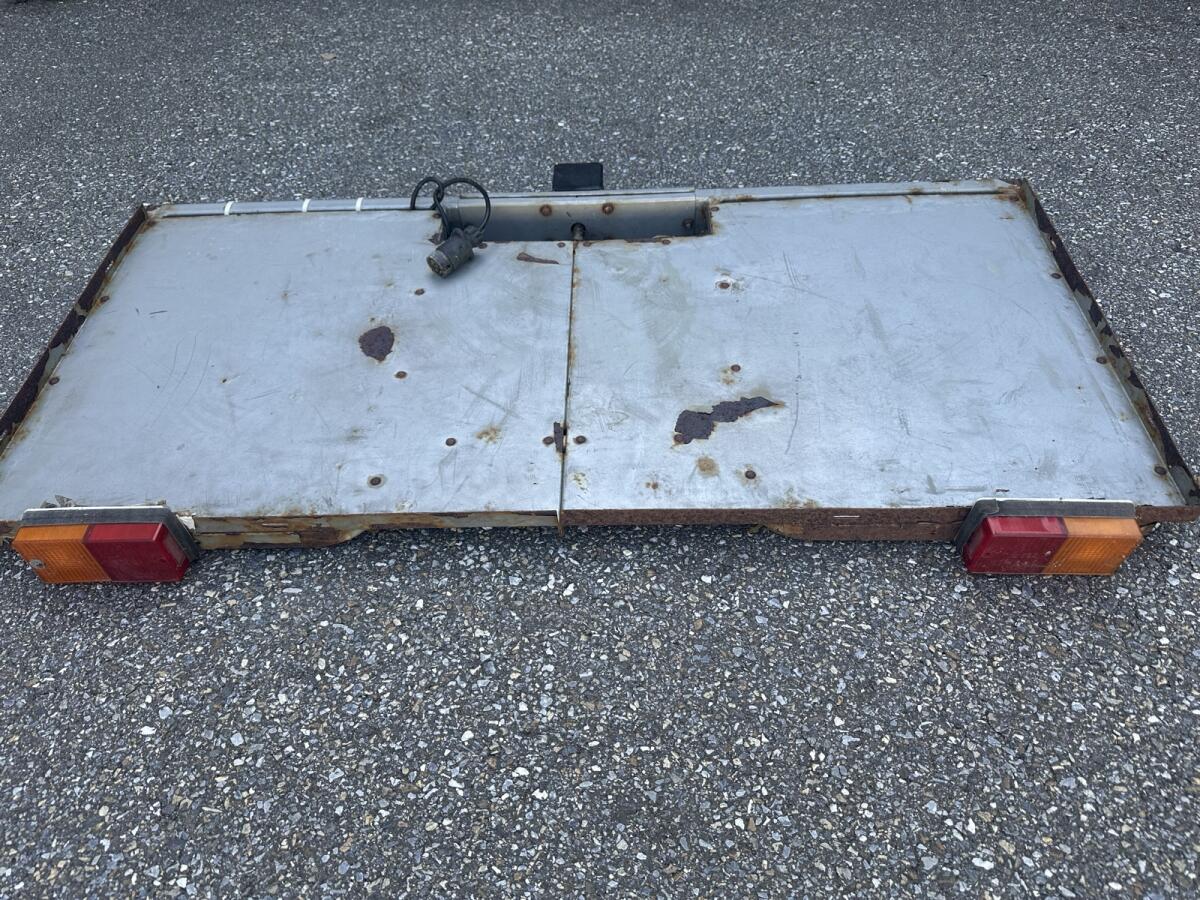 Heckträger für Anhängerkupplung 1