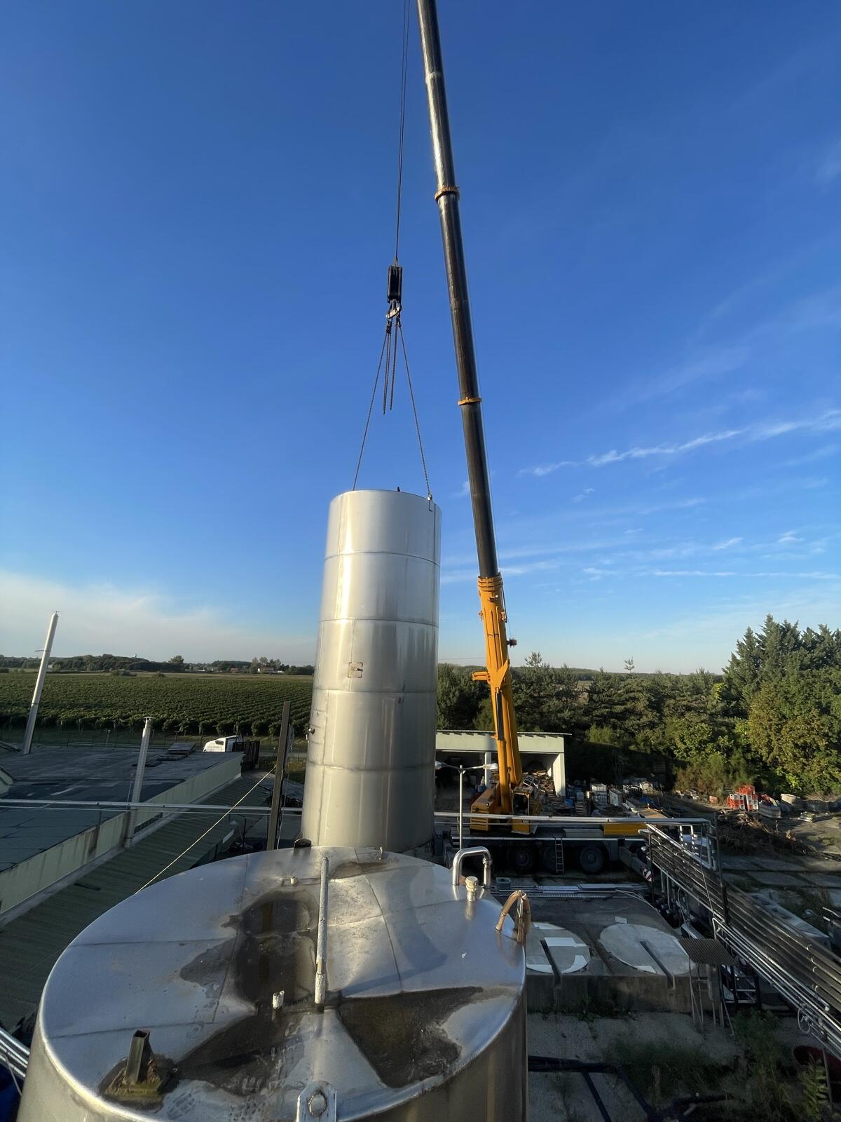 50.000 l (50 m³) Edelstahltank, rostfrei, säurebeständig 3