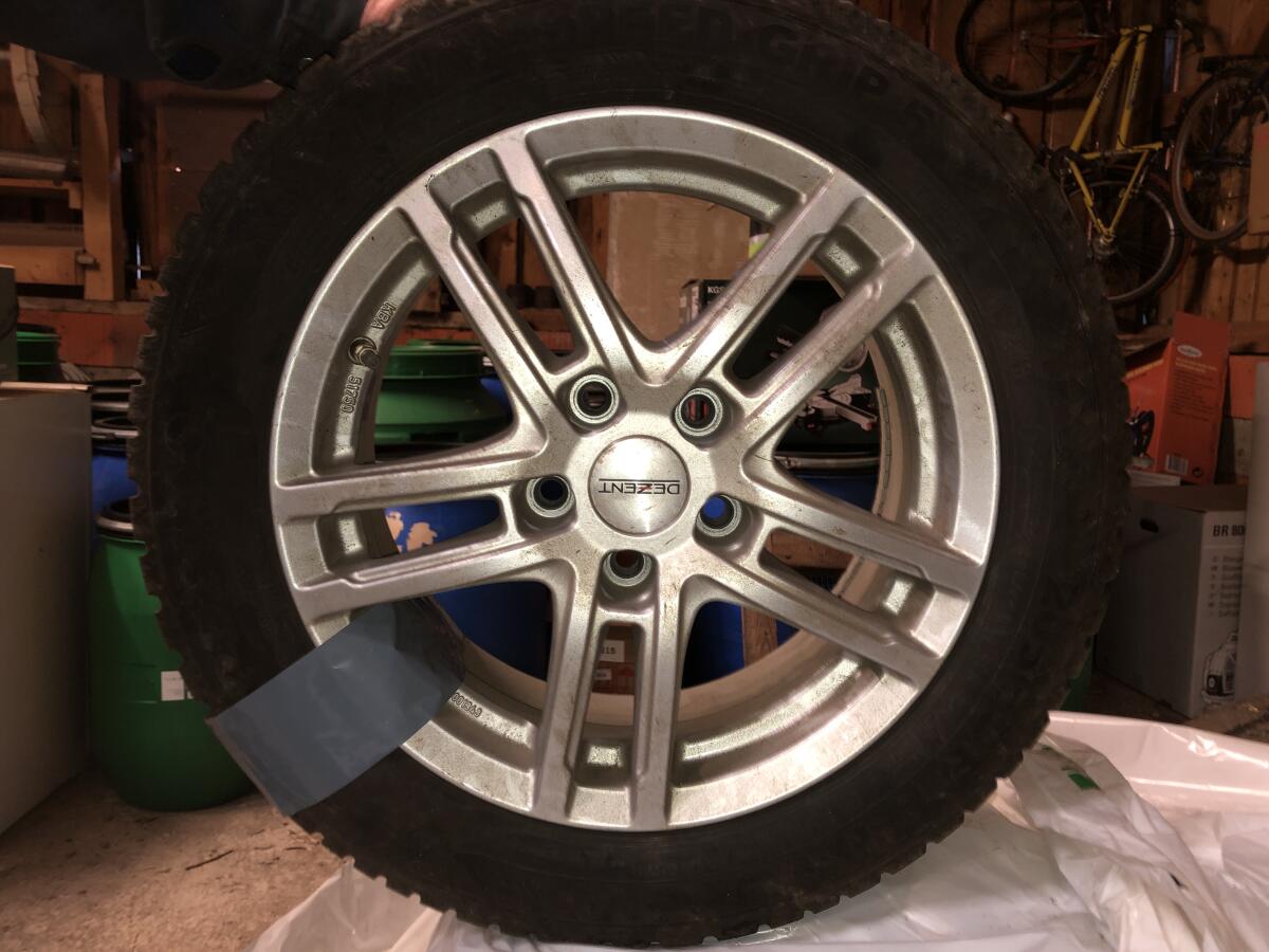 Winterreifen inkl. Felgen für Nissan Leaf 1