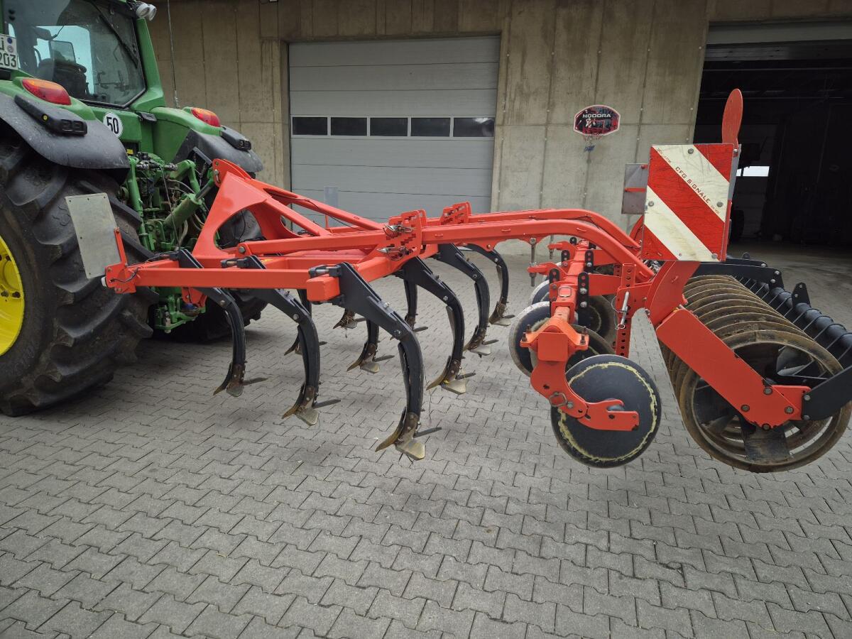 Kuhn Cultimer 300T Grubber 1
