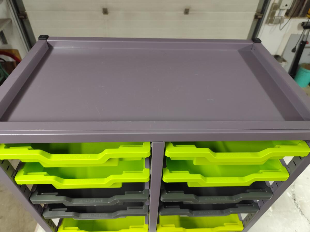 Verkaufe fahrbaren Ladenschrank Gratnells 2